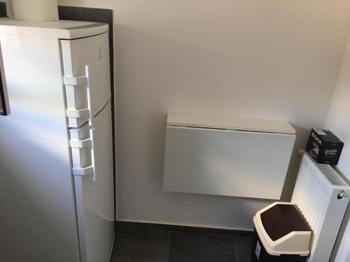River Apartment Paracin Luaran gambar