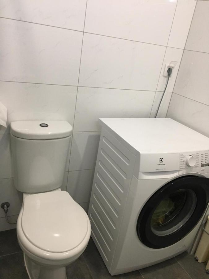 River Apartment Paracin Luaran gambar